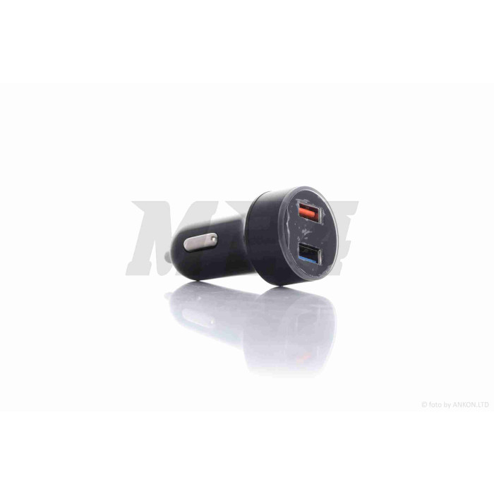 Зарядное устройство в прикуриватель 2 порта USB