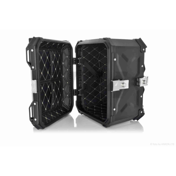Кофр 42L 410*330*310mm алюмінієвий, чорний
